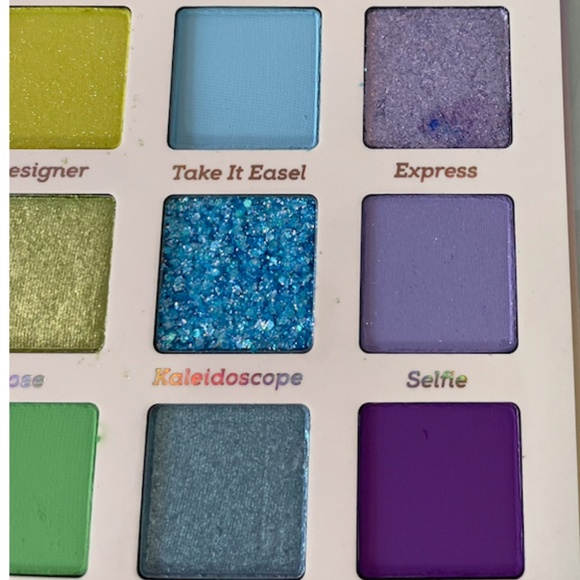 ✨PICK 2/$50✨ 🌈 Colourpop Fade into Hue Shadow Palette - Picture 8 of 10